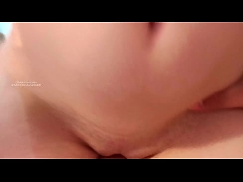 ❤️ Turu ing kamare adhiku banjur tangi ️❌ Video porno ing kita