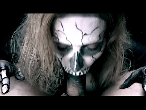 ❤️ Demon girl ngisep pitik jago karo dheweke ireng tutuk lan ngulu cum. ️❌ Video porno ing kita